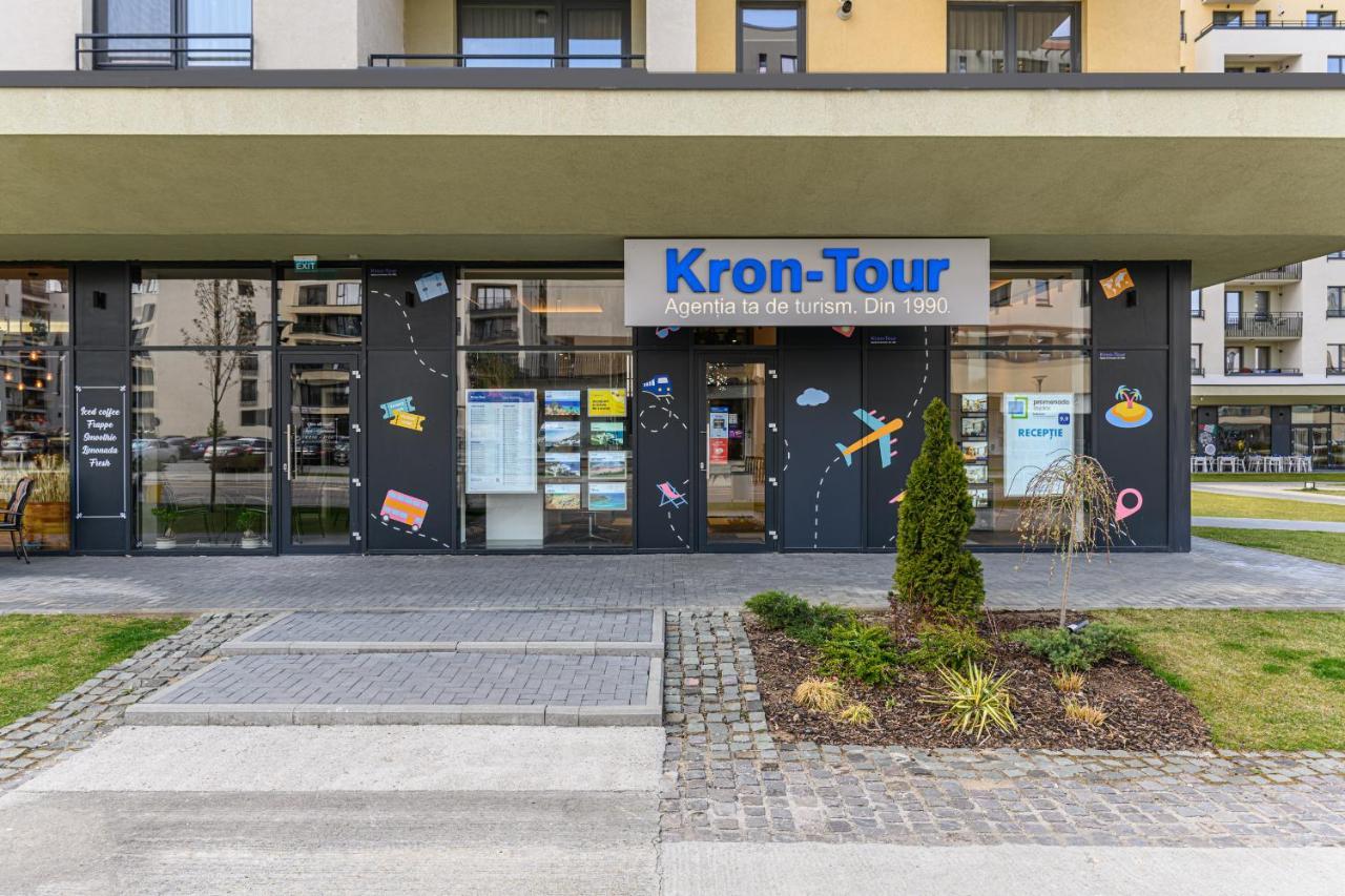 Promenada Studios Braşov Buitenkant foto